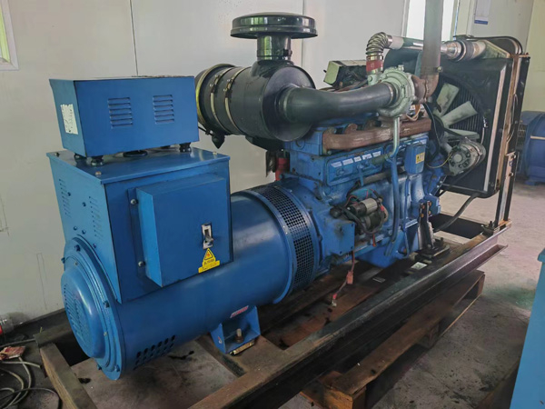信州100kW柴油发电机组使用多级机油有哪些优缺点？