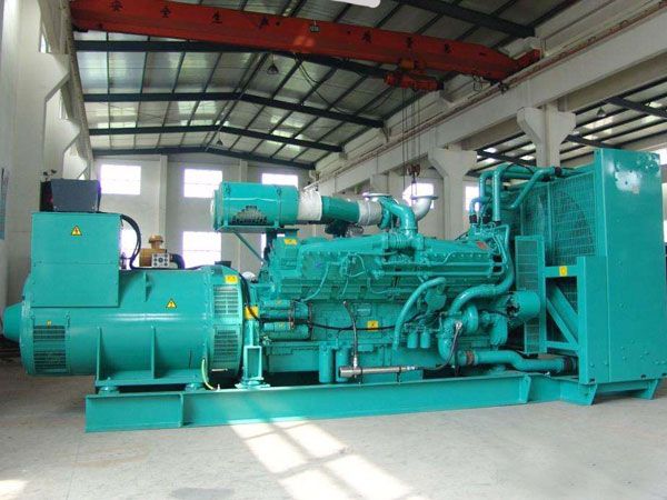 信州影响800KW发电机组油耗的因素有哪些？